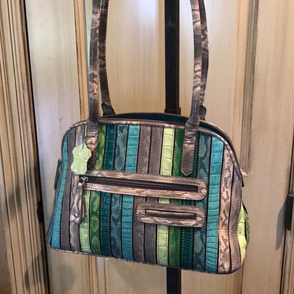 Purse - Picture 2 of 2